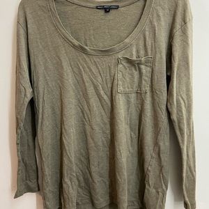 scoop neck long sleeve